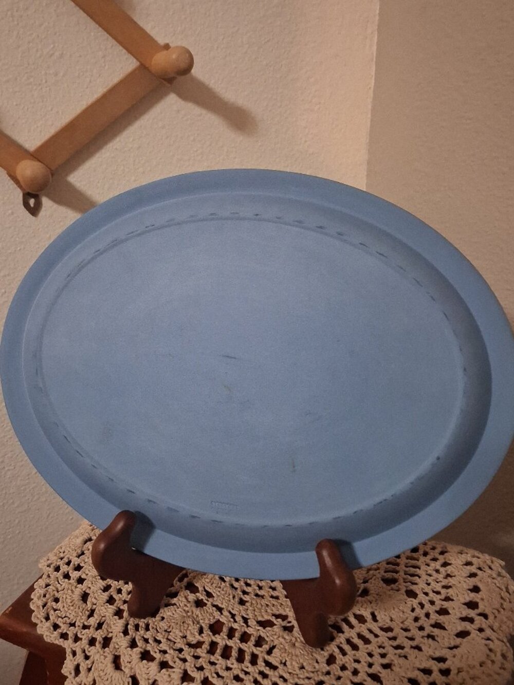 Wedgwood Jasperware Cupid Oval Tray with box - Picture 3 of 3